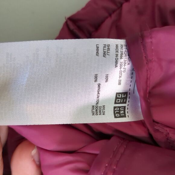 Uniqlo Ultra Light Down Puffer Jacket maroon Women medium - Picture 5 of 5